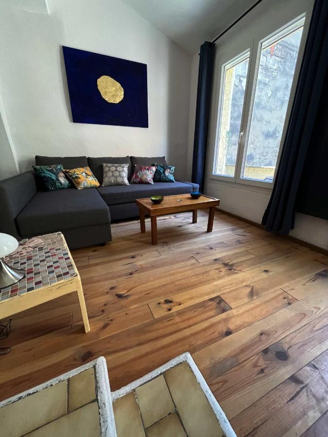 Avec Terrasse Sur Cour, Authentique, Calme